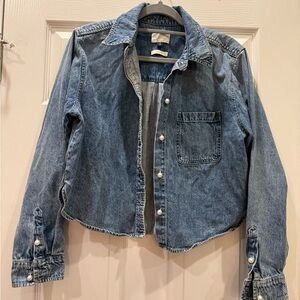 Universal Thread Cropped Fit Denim Jacket in Blue with Upcycled Pearl Buttons
